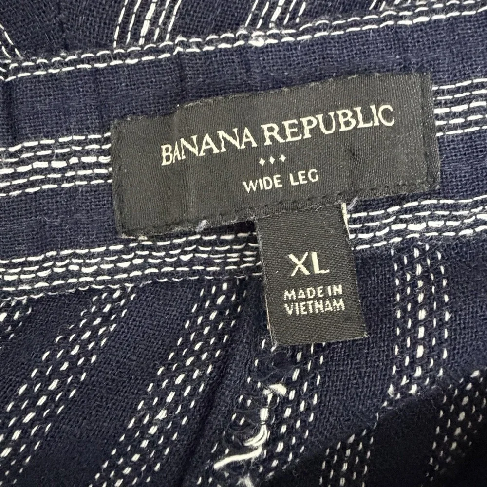 Banana Republic Womens Wide Leg Crop Linen Blend Pants Size XL Navy Stripe Beach